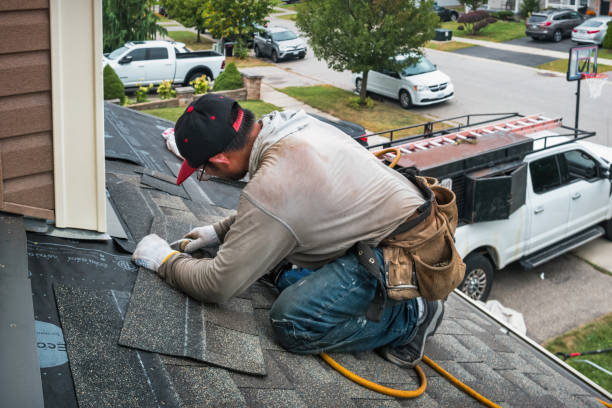 Professional Emergency Roof Repair technician working in Radnor, OH